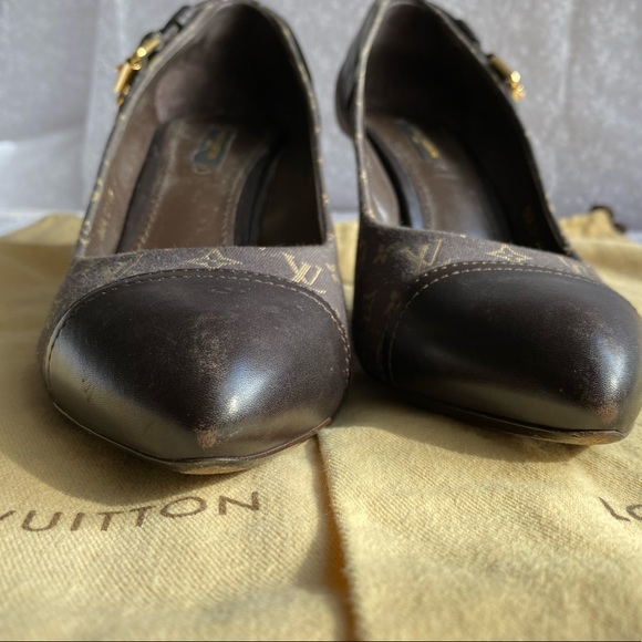 Louis Vuitton signatures design pumps - Picture 5 of 10